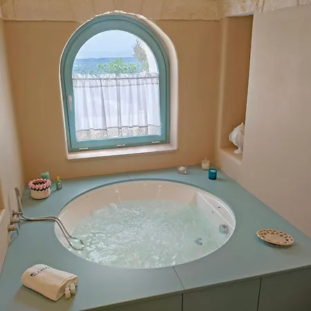 Il Casale - Trulli, Natura E Relax *